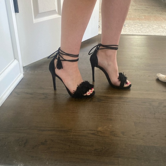 Steve Madden Sassey Heels - Picture 5 of 6